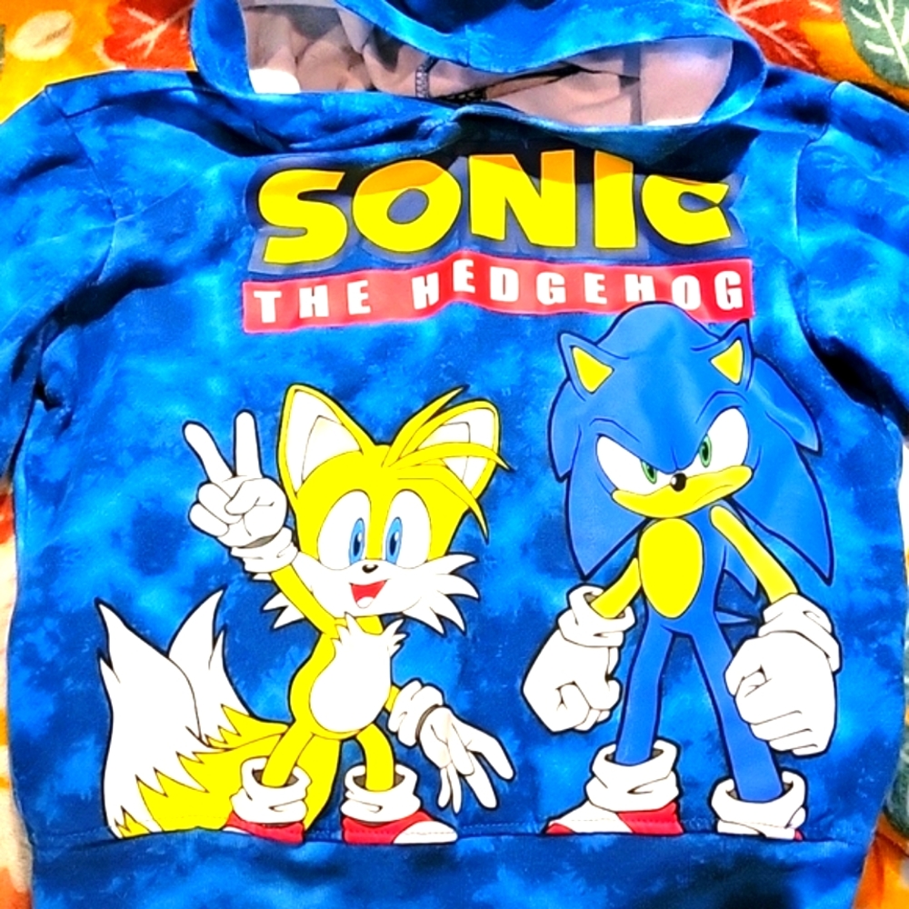 Sonic The Headgehog Size 8